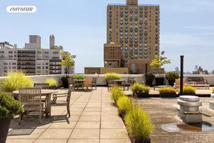 130 E 18th St, New York City, NY 10003 - Photo 9