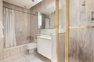 530 E 76th St, New York City, NY 10021 - Photo 19