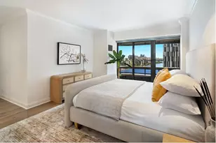 530 E 76th St, New York City, NY 10021 - Photo 11