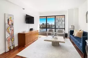 530 E 76th St, New York City, NY 10021 - Photo 13