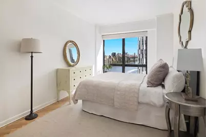 530 E 76th Street #21HJK, New York City, NY 10021 - Photo 17