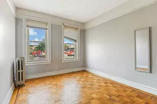 27 Van Dam St, New York City, NY 11222 - Photo 15