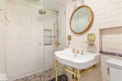 347 W 22nd Street #9, New York City, NY 10011 - Photo 7