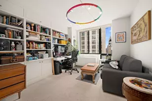 255 E 49th St, New York City, NY 10022 - Photo 3