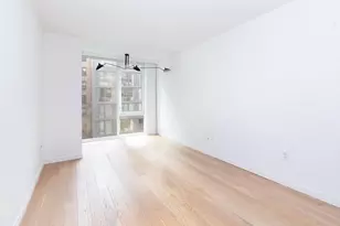 540 W 49th St, New York City, NY 10019 - Photo 11