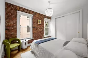 211 W 10th St, New York City, NY 10014 - Photo 7