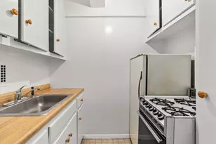 120 E 36th St, New York City, NY 10016 - Photo 5