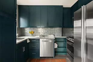 315 E 69th St, New York City, NY 10021 - Photo 3