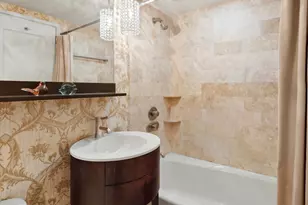 315 E 69th St, New York City, NY 10021 - Photo 5