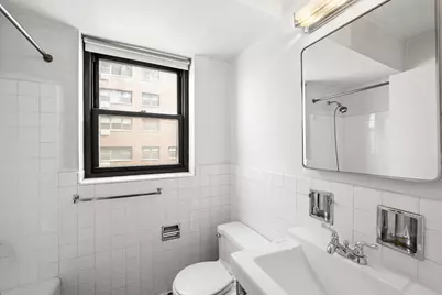 165 E 72nd Street #12J, New York City, NY 10021 - Photo 5