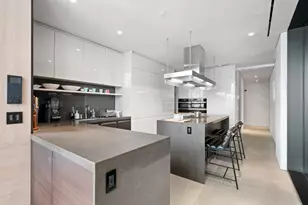 522 W 29th St, New York City, NY 10001 - Photo 9