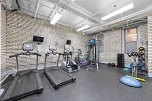 419 E 57th St, New York City, NY 10022 - Photo 27