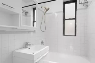 332 E 84th St, New York City, NY 10028 - Photo 9