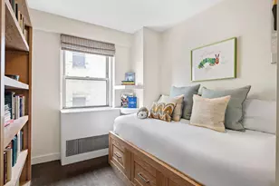 69 W 9th St, New York City, NY 10011 - Photo 9