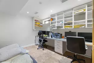 351 W 262nd St, New York City, NY 10471 - Photo 23