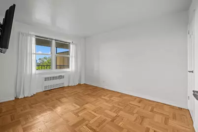 4555 Henry Hudson Parkway W #908, Bronx, NY 10471 - Photo 5