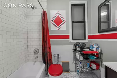 326 W 17th Street #3E, New York City, NY 10011 - Photo 7