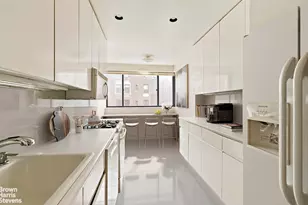 134 E 93rd St, New York, NY 10128 - Photo 3