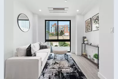 46-40 Vernon Boulevard #2B, New York City, NY 11101 - Photo 3