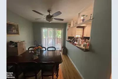 2524 Radcliff Avenue, New York City, NY 10469 - Photo 3