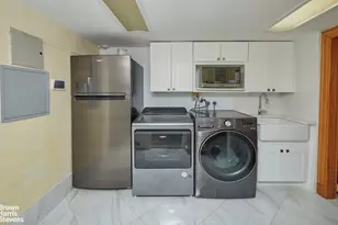 1068 82nd St, Brooklyn, NY 11228 - Photo 23
