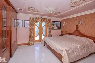 1068 82nd St, New York City, NY 11228 - Photo 13