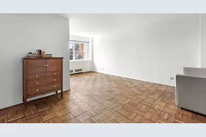 69 W 9th Street #8E, New York City, NY 10011 - Photo 5