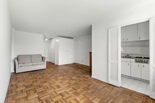 69 W 9th St, New York City, NY 10011 - Photo 3