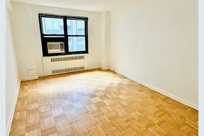 135 E 54th Street #7-M, New York City, NY 10022 - Photo 9