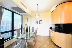 530 E 76th St, New York City, NY 10021 - Photo 13