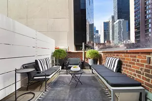 242 E 38th St, New York City, NY 10016 - Photo 1