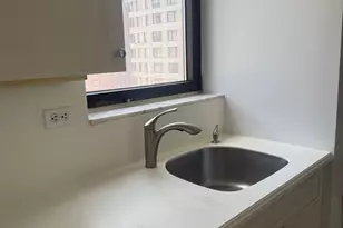 255 E 49th St, New York City, NY 10022 - Photo 3