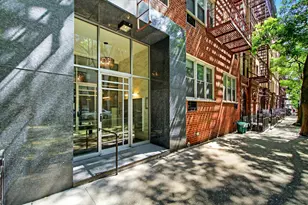 321 E 89th St, New York City, NY 10128 - Photo 3