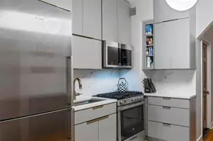 242 E 87th St, New York City, NY 10128 - Photo 5