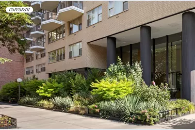 80 Central Park W #2H, New York City, NY 10023 - Photo 9