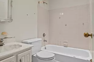 10106 4th Ave, New York City, NY 11209 - Photo 13