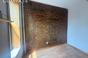 313 Van Buren St, New York City, NY 11221 - Photo 17