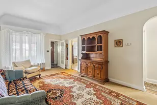 53-31 37th Rd, New York City, NY 11377 - Photo 5