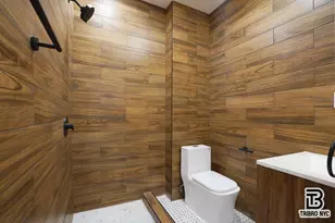 217 S 4th St, New York City, NY 11211 - Photo 11