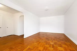 570 Ocean Pkwy, New York City, NY 11218 - Photo 21