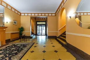 570 Ocean Pkwy, New York City, NY 11218 - Photo 35