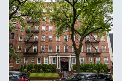 570 Ocean Parkway #4E, New York City, NY 11218 - Photo 37