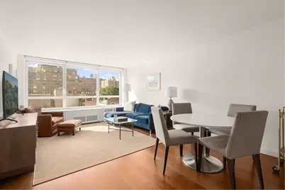 200 E 94th Street #812, New York City, NY 10128 - Photo 17