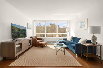 200 E 94th Street #812, New York City, NY 10128 - Photo 1