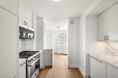 2 5th Avenue #17R, New York City, NY 10011 - Photo 7