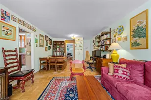 301 E 62nd St, New York City, NY 10065 - Photo 5