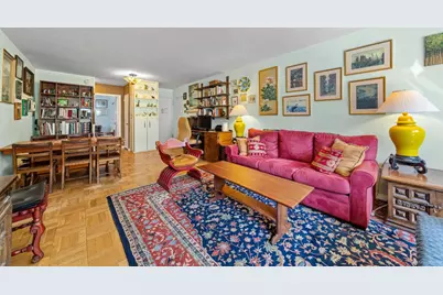 301 E 62nd Street #3G, New York City, NY 10065 - Photo 3