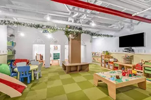 25 E 9th St, New York City, NY 10003 - Photo 21