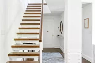 25 E 9th St, New York City, NY 10003 - Photo 7