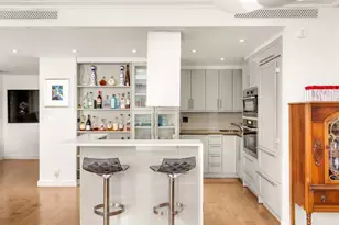 188 E 70th St, New York City, NY 10021 - Photo 5